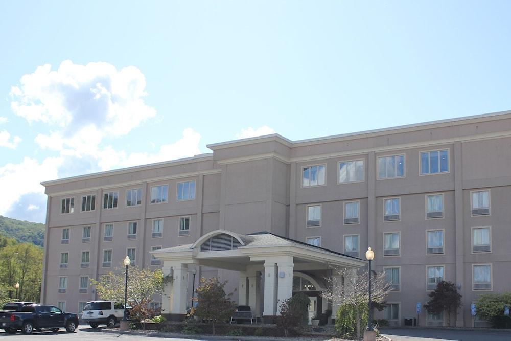 Hampton Inn Norton, Va Bagian luar foto